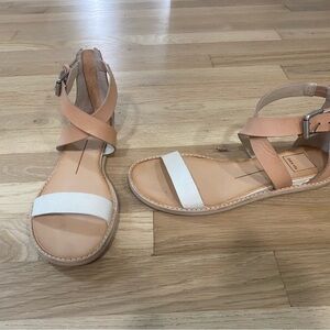 Women's Dolce Vita Tan and White Sandals Size 7.5